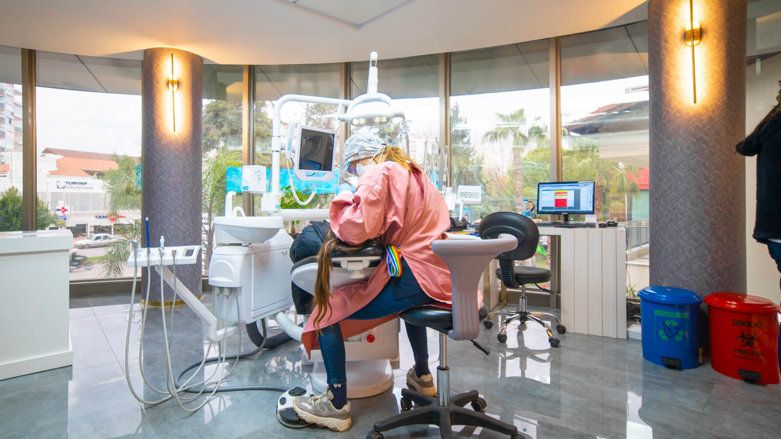 Aesthetic Dentistry: A Ultimate Guide for Everything Need to Know